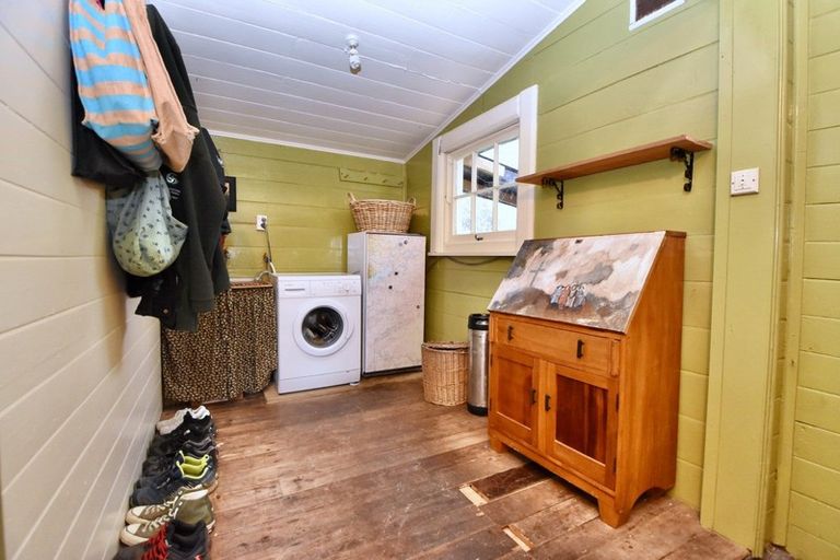 Photo of property in 65 Connollys Line, Carterton, 5713