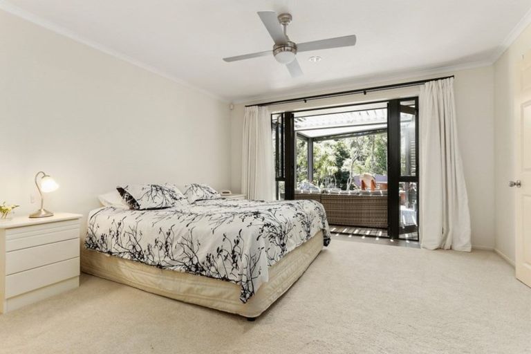 Photo of property in 240 Pine Valley Road, Dairy Flat, Silverdale, 0992