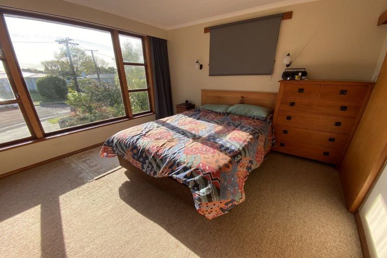 Photo of property in 23 Wincanton Place, Awapuni, Palmerston North, 4412