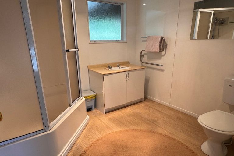 Photo of property in 4 Collins Place, Picton, 7220