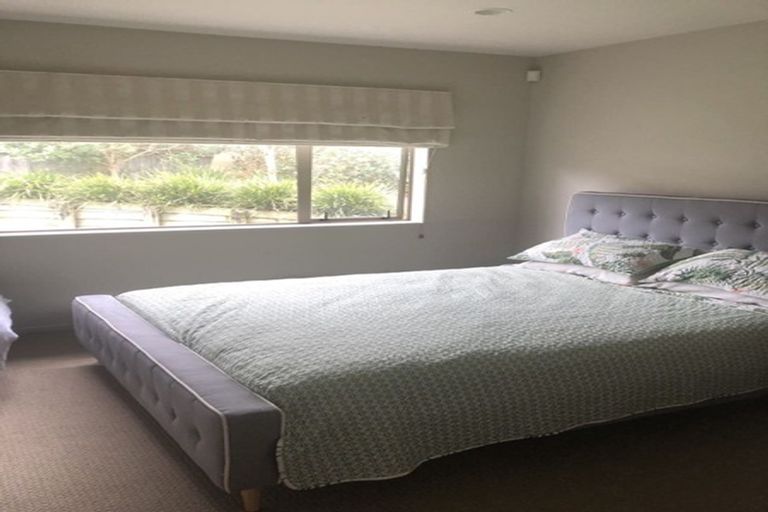 Photo of property in 13 Kouras Place, Flat Bush, Auckland, 2016