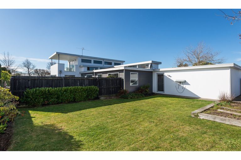 Photo of property in 41 Riverwood Boulevard, Redwood, Christchurch, 8051