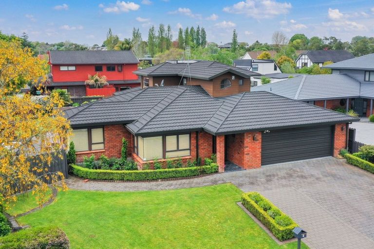 Photo of property in 7 Burn-murdoch Street, St Andrews, Hamilton, 3200