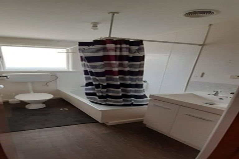 Photo of property in 5/38 North Avon Road, Richmond, Christchurch, 8013