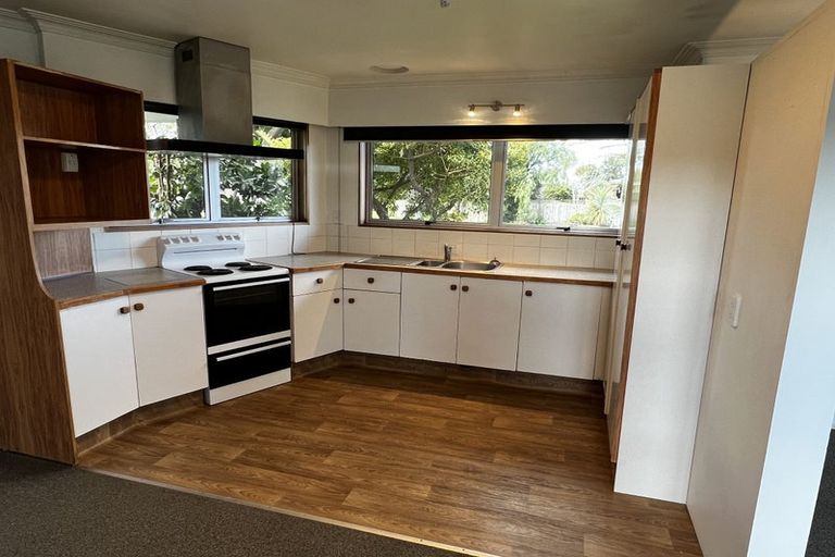 Photo of property in 14 Saint Pauls Place, Tamatea, Napier, 4112