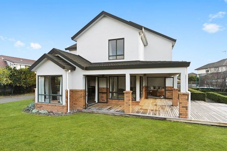 Photo of property in 21 Nielsen Gardens, Rototuna, Hamilton, 3210