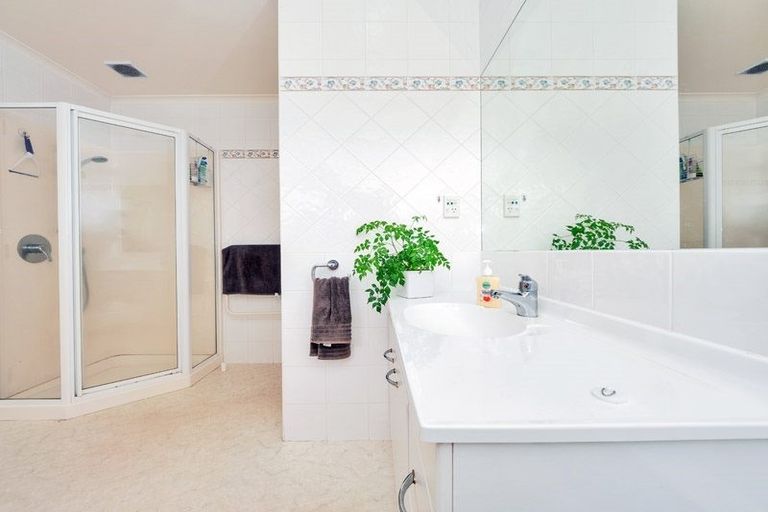 Photo of property in 86 Osprey Drive, Welcome Bay, Tauranga, 3112