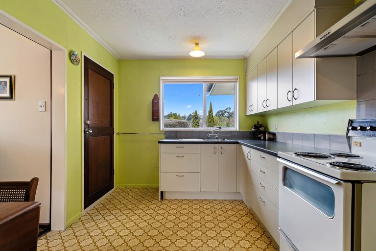 Photo of property in 2a Mallett Place, Halswell, Christchurch, 8025