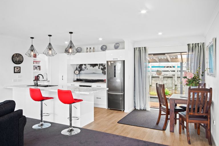 Photo of property in 2630 Awhitu Road, Awhitu, Waiuku, 2684