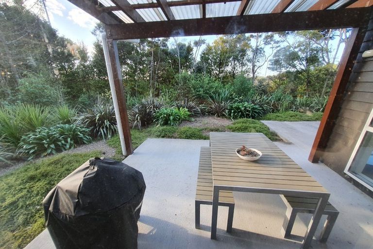 Photo of property in 3 William Pitcher Place, Greenhithe, Auckland, 0632