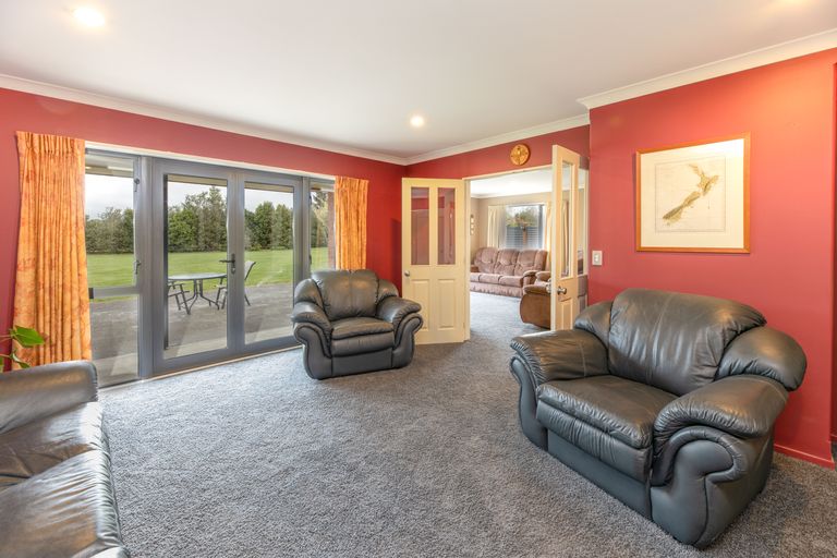 Photo of property in 31 Piako Drive, Darfield, 7571