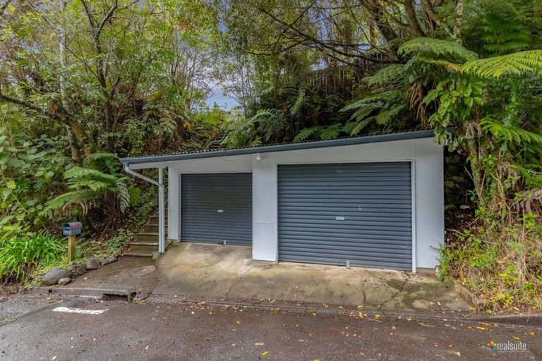 Photo of property in 31 Wyndham Road, Pinehaven, Upper Hutt, 5019