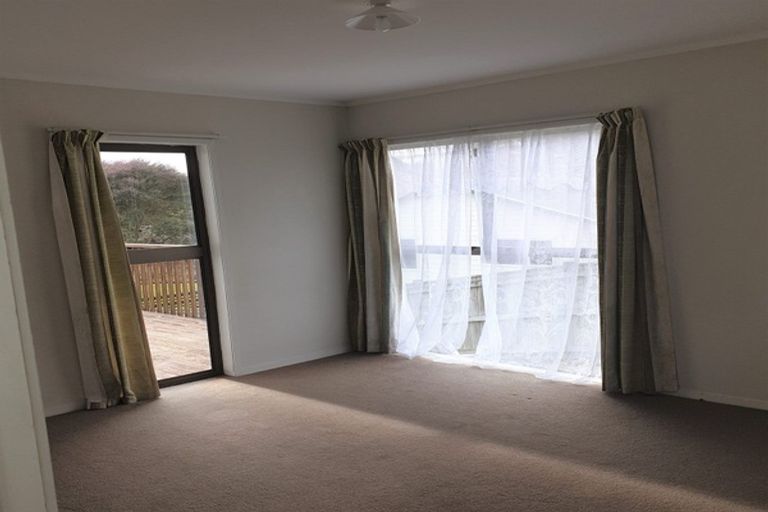 Photo of property in 32 Kaiwaka Road, Waiuku, 2123