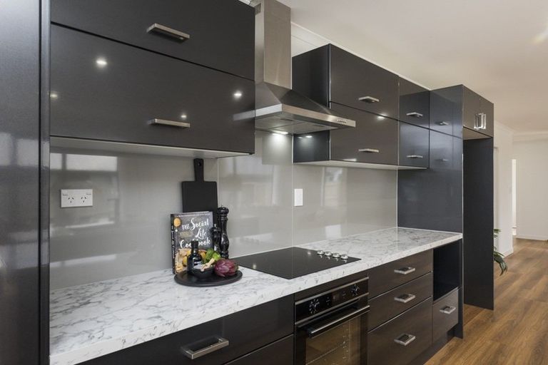 Photo of property in 27 Poplar Grove, Feilding, 4702