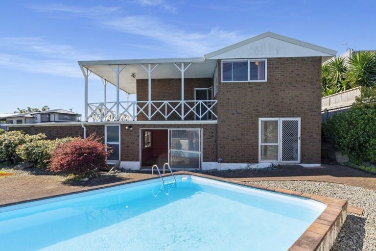 Photo of property in 18 Tweed Street, Mount Maunganui, 3116