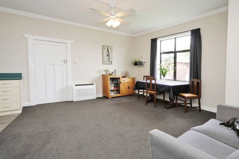 Photo of property in 57 Renfrew Street, Waikiwi, Invercargill, 9810