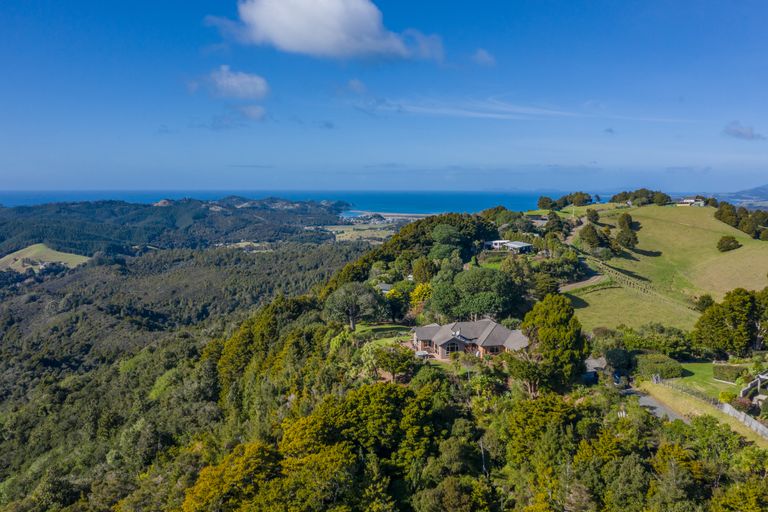 Photo of property in 206 Te Toiroa Road, Ngunguru, Whangarei, 0173