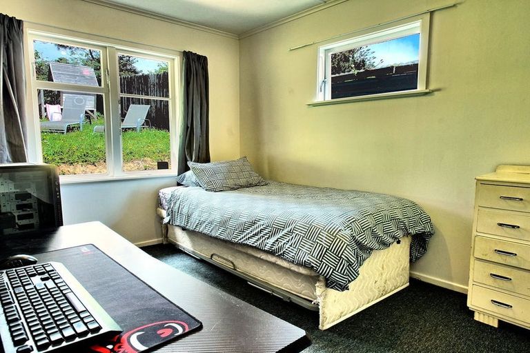 Photo of property in 47 Bedford Street, Cannons Creek, Porirua, 5024