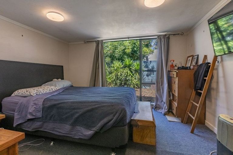 Photo of property in 81 Bill Hercock Street, Pirimai, Napier, 4112