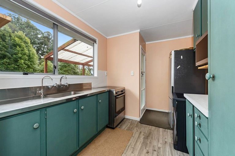 Photo of property in 24 Manor Place, Bader, Hamilton, 3206