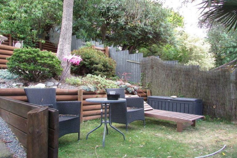 Photo of property in 11 Hawkhurst Road, Lyttelton, 8082