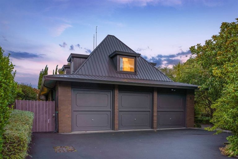 Photo of property in 36 Bannister Place, Ilam, Christchurch, 8053