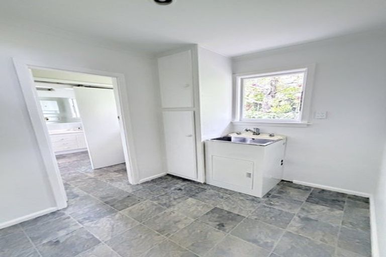 Photo of property in 10 Mooray Avenue, Bishopdale, Christchurch, 8053