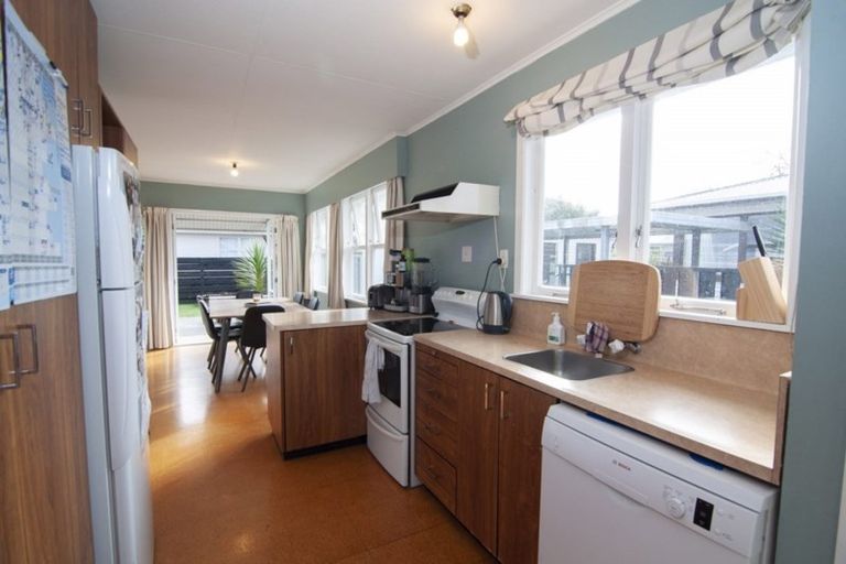 Photo of property in 88 Morrow Avenue, St Andrews, Hamilton, 3200