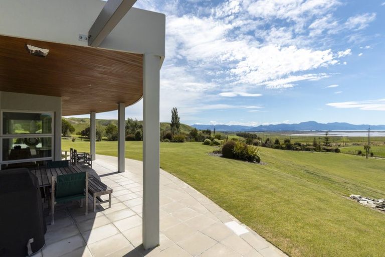 Photo of property in 340 Redwood Pass Road, Redwood Pass, Blenheim, 7274