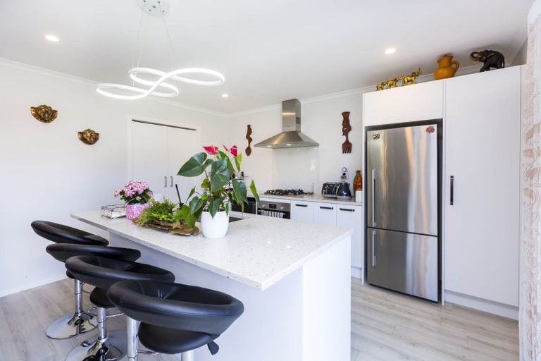 Photo of property in 5 Poulson Grove, Trentham, Upper Hutt, 5018