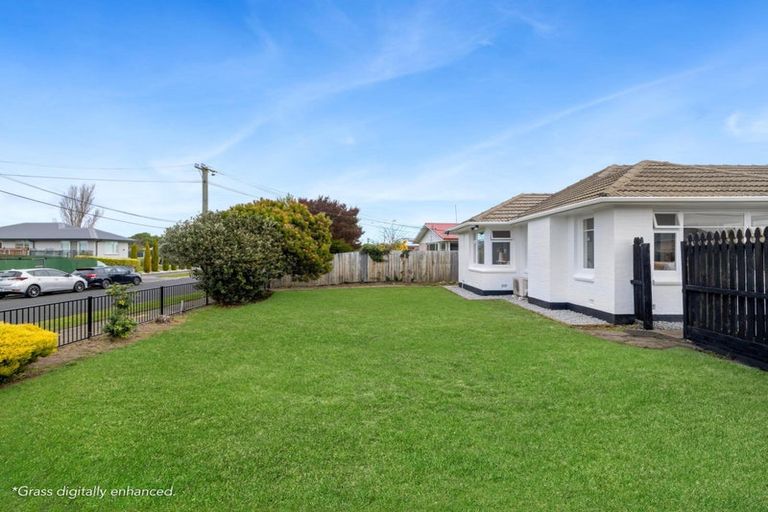Photo of property in 49 Sandown Crescent, Aranui, Christchurch, 8061