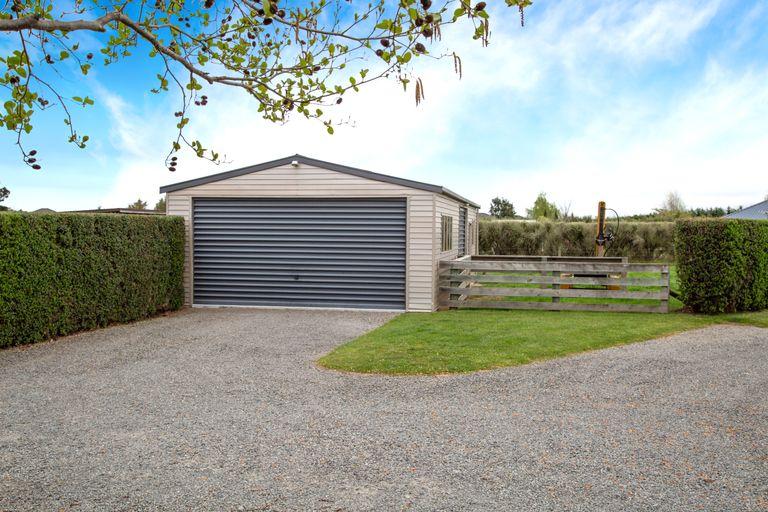 Photo of property in 31 Piako Drive, Darfield, 7571