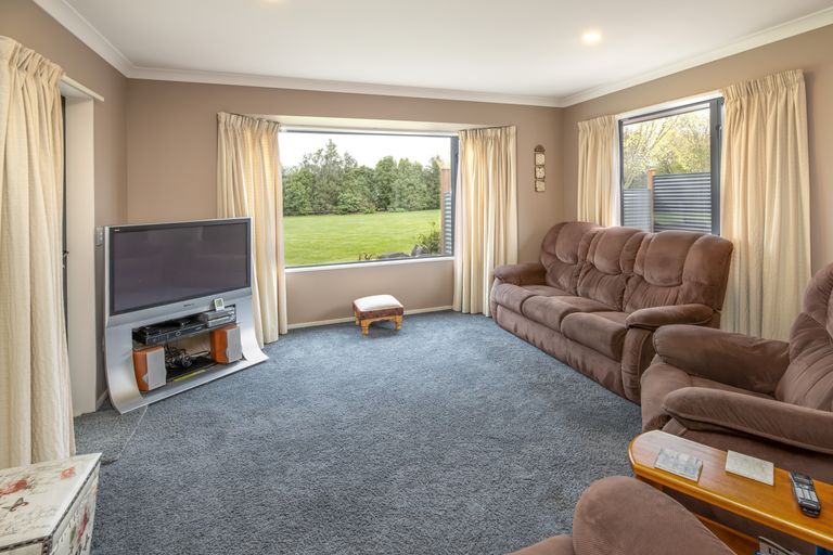 Photo of property in 31 Piako Drive, Darfield, 7571