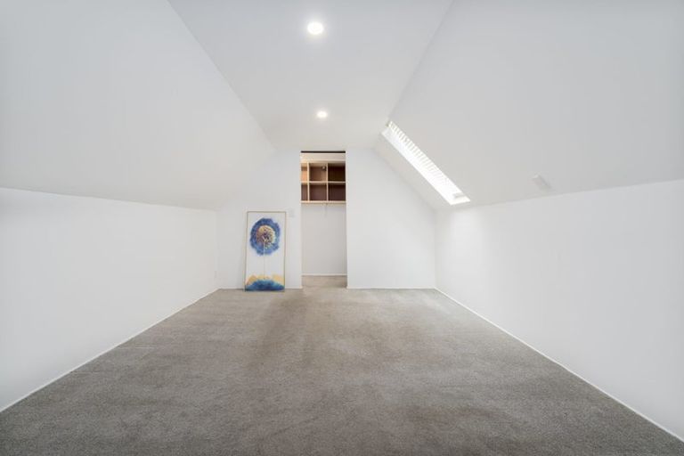 Photo of property in 40 Tudor Road, Henderson, Auckland, 0610