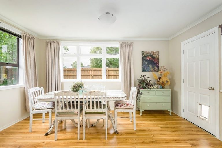 Photo of property in 111 North Belt, Lincoln, 7608