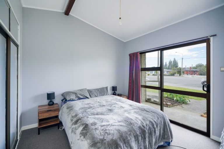 Photo of property in 1-12/71 Main Street, Mataura, 9712