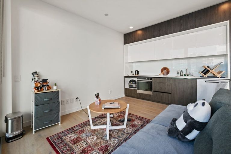 Photo of property in 206/167 Glenvar Ridge Road, Long Bay, Auckland, 0630