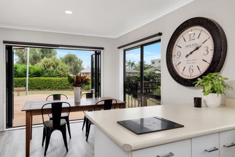 Photo of property in 14 Longview Drive, Papamoa Beach, Papamoa, 3118