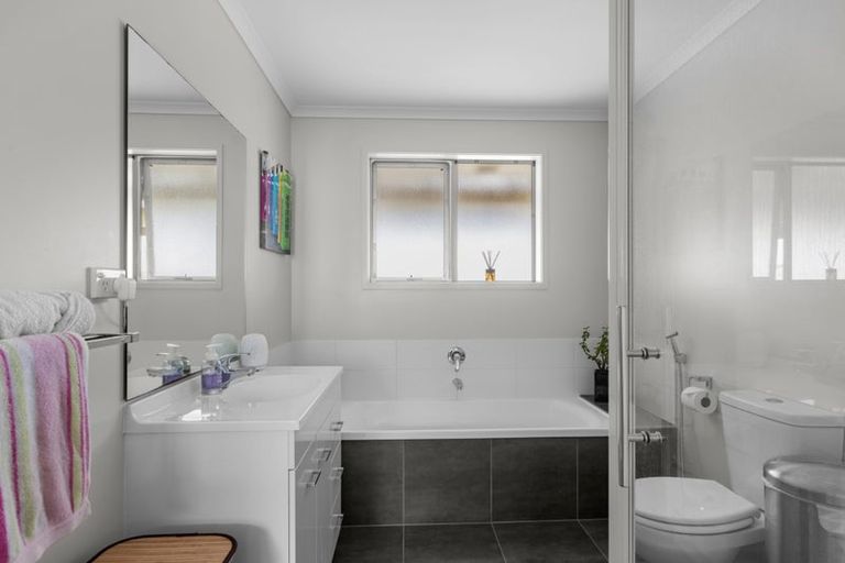 Photo of property in 28 Astrid Lane, Wellsford, 0900