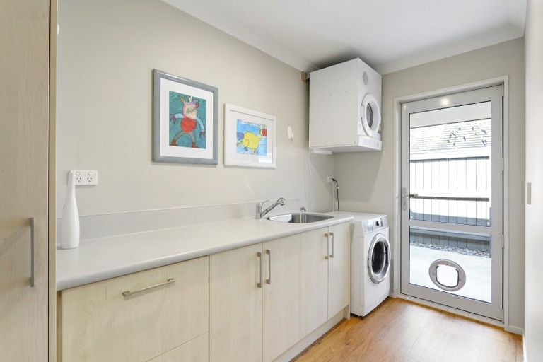 Photo of property in 42 Westpark Drive, Burnside, Christchurch, 8053