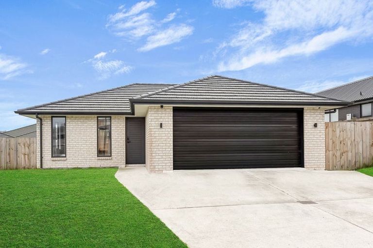 Photo of property in 18 Herbert Oldham Road, Pokeno, 2402