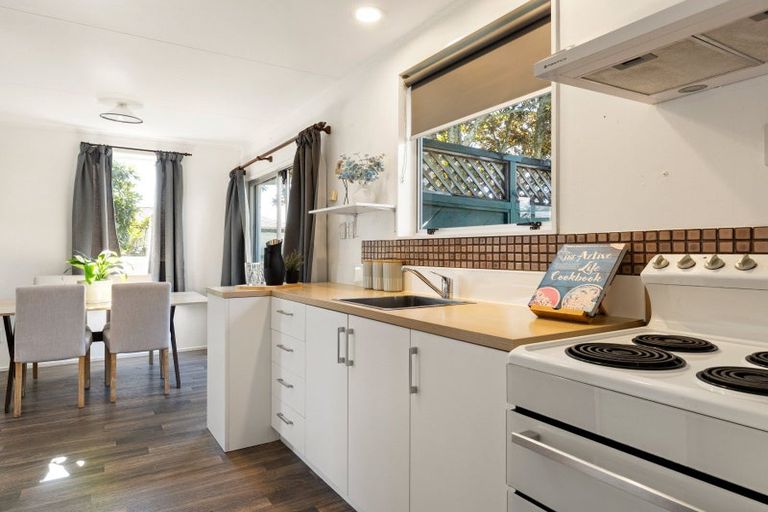Photo of property in 7 Mckinley Place, Nawton, Hamilton, 3200