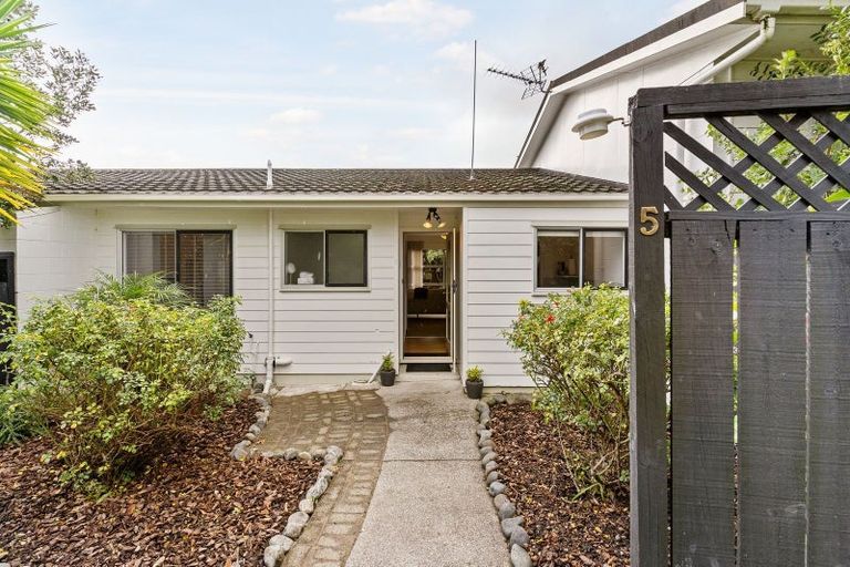 Photo of property in 5/103 Seymour Road, Sunnyvale, Auckland, 0612