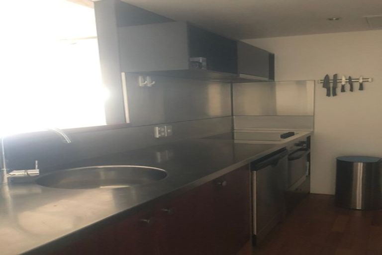 Photo of property in 306/28 Waterloo Quay, Pipitea, Wellington, 6011