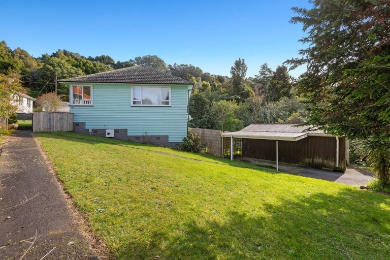 Photo of property in 70 Glenpark Avenue, Frankleigh Park, New Plymouth, 4310