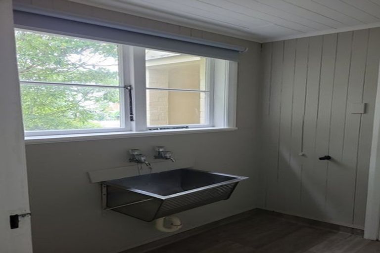 Photo of property in 47-47a Milton Road, Bluff Hill, Napier, 4110