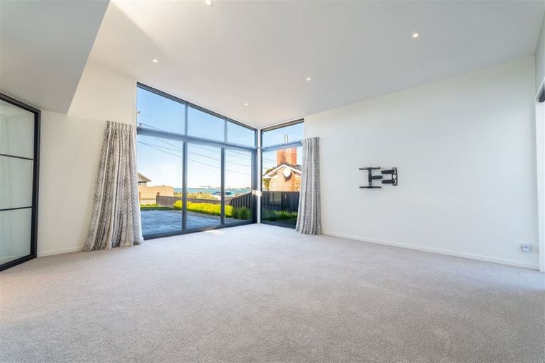 Photo of property in 17 Richmond Street, Waimataitai, Timaru, 7910