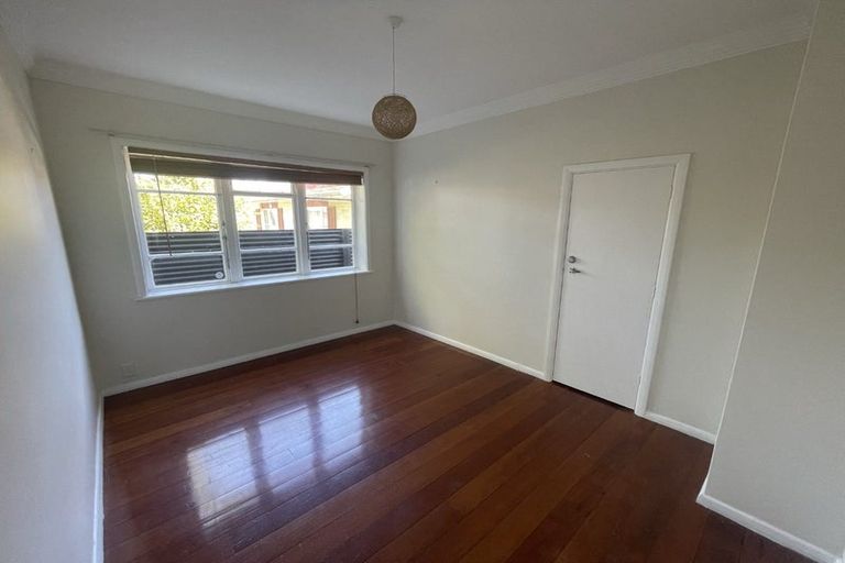 Photo of property in 923 High Street, Avalon, Lower Hutt, 5011