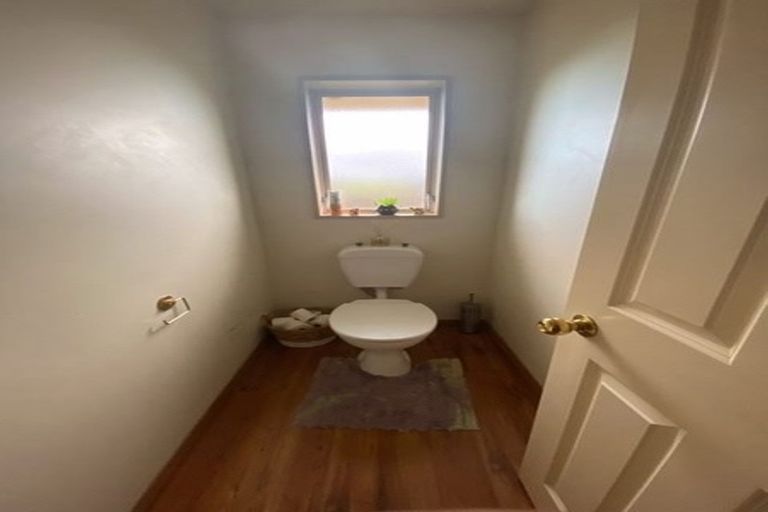 Photo of property in 85c Middlepark Road, Sockburn, Christchurch, 8042