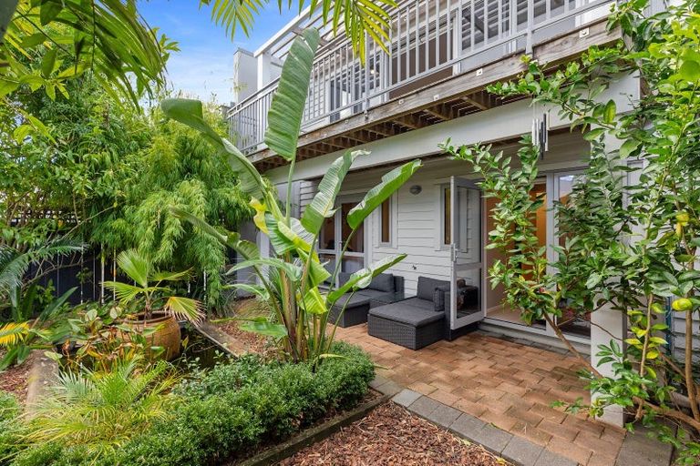 Photo of property in 24/19 Brodie Place, Bethlehem, Tauranga, 3110